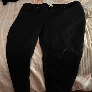 Universal Thread Black Skinny Jeans